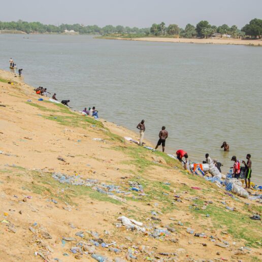 Sur les berges du Chari-16