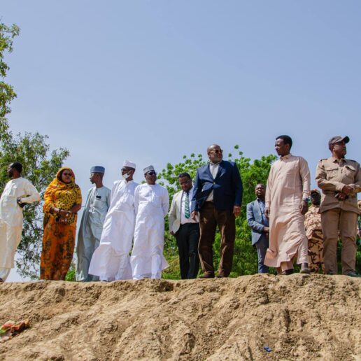 Sur les berges du Chari-2