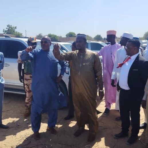 Visite ministérielle sur les réserves foncières de l’État dans le 10ᵉ arrondissement-15